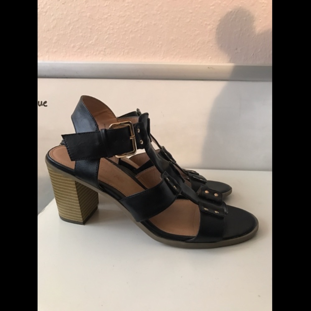 American Eagle wedges